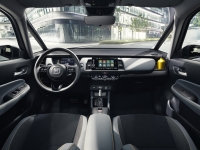 24YM_Jazz_Sport_Interior_Dash.jpg