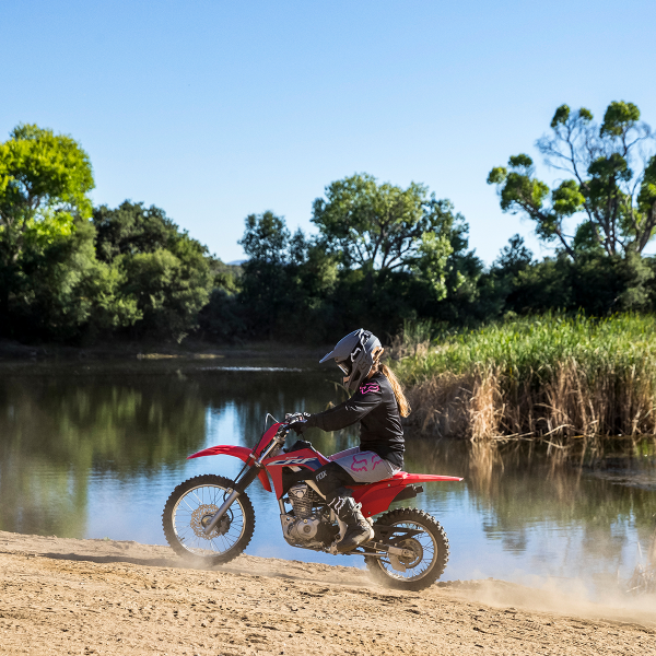 CRF125F_2022_1.png