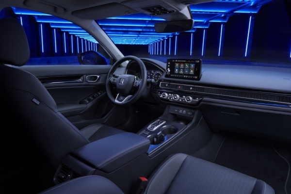 Honda_Civic_White_InteriorFront_LR_1000x0.jpg