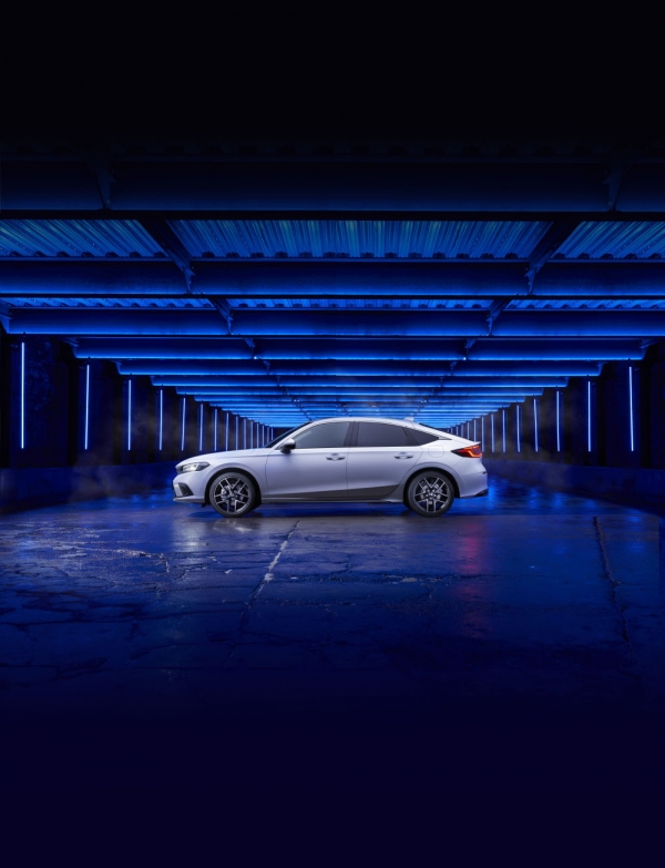 Honda_Civic_White_Profile_V2_LR_1000x0.jpg