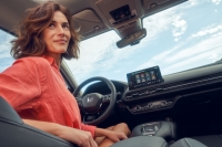 69398_24YM_ZRV_Advanced_Interior_Dash_WithTalent_KG_LR.jpg