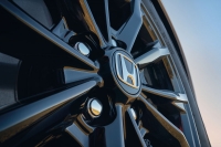 69320_24YM_CRV_PHEV_AdvanceTech_Alloy_Detail_KG_LR_1000x0.jpg