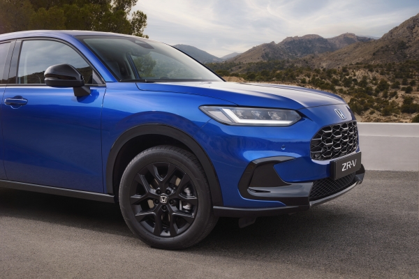 2023 ZR-V Alloy.jpg